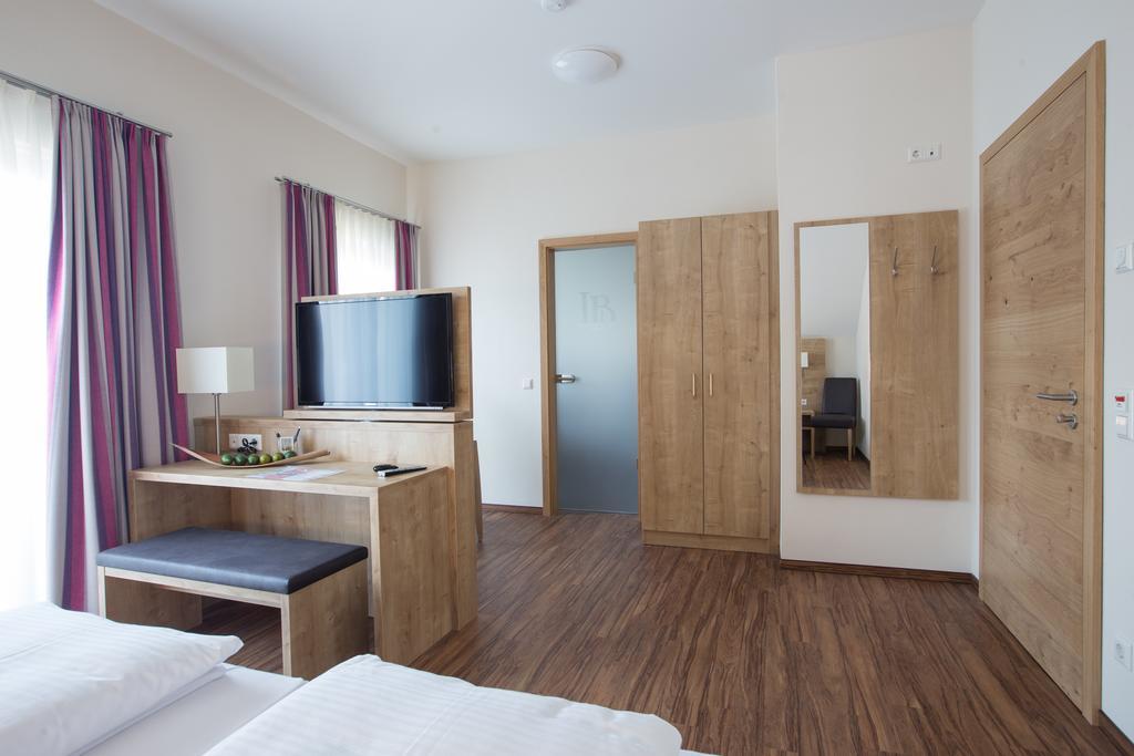Sonnenhalde Landgasthof Bieg Neuler 部屋 写真